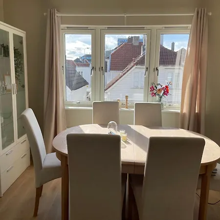 Appartement Newly Renovated Downtown In The Old Town Of Stavanger